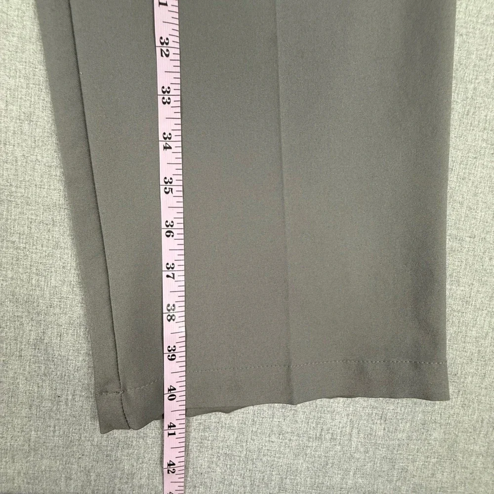 Greg Norman Mens Gray Shark Golf Pants 36x30 Performance Stretch Flat Front